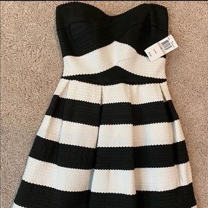 Black and white strapless dress